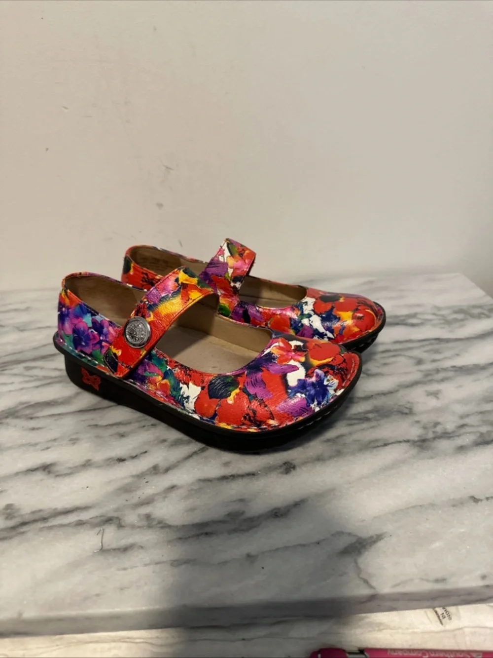 Alegria Floral Mary Jane Shoes in Bright Multicolr size 36